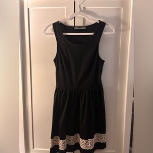 Finn & Clover-Black Dress-Size Medium